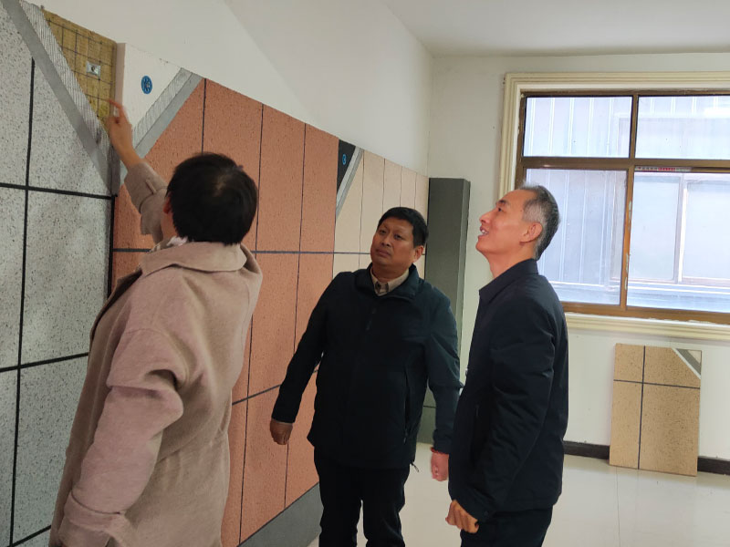 焦作市住建局領(lǐng)導(dǎo)來廠考察、指導(dǎo)工作--3